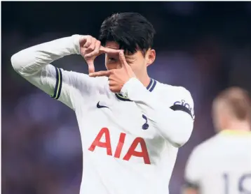  ?? GETTY IMAGES ?? One for the
cameras: Son Heung-min celebrates after scoring Tottenham’s fourth goal during the Premier League contest against Leicester City on September 17. Son silenced his critics by ending his goal-drought with a hat-trick.