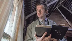  ?? WARREN ORCHARD ?? An Englishman (Dan Stevens) goes undercover in a mysterious cult to find his missing sister in “Apostle.”