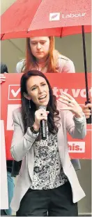  ?? Foto:AFP / Michael Bradley ?? Neuseeland­s Labour-Chefin Jacinda Ardern hofft auf den Sieg. Wellington/Canberra