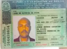  ??  ?? El documento de contenido falso que presentó Paulo Oliveira, con el nombre de Alex de Oliveira da Silva.