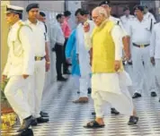  ?? SUBHANKAR CHAKRABORT­Y/HT PHOTO ?? ▪ Assembly speaker Hriday Narayan Dixit outside the house on Tuesday.