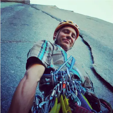  ??  ?? above Chris Willie climbing in Squamish, BC, in January 2017. photo courtesy o f chris willie/instagram