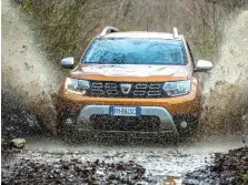  ??  ?? Duster, il SUV compatto di Dacia