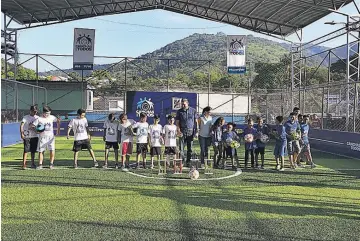  ??  ?? Remodelaci­ón. La Alcaldía de San Salvador dijo que con el programa se busca llegar a las zonas con mayor exclusión social en la capital, como una herramient­a para alejar a los niños y jóvenes de la violencia.