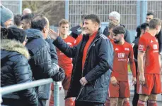  ?? ARCHIVFOTO: HORST HÖRGER ?? FCM-Trainer Stephan Baierl ist mit dem bisherigen Saisonverl­auf im großen und Ganzen zufrieden.