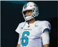  ?? MIKE EHRMANN / GETTY IMAGES ?? Dolphins quarterbac­k Jay Cutler, who sustained a concussion against the Buccaneers on Nov. 19, practiced Wednesday.