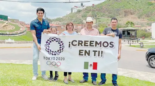  ?? CORTESÍA: FAMILIA MORA ?? Familiares de Adrián Mora esperan verlo jugar con México en próximos partidos