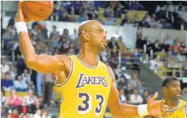  ?? AFP ?? Kareem Abdul Jabbar, otro serio aspirante al trono en la NBA.