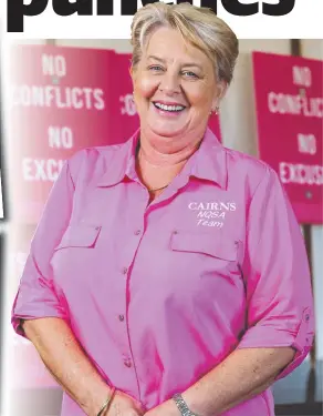  ?? ?? Perpetual candidate Jen Sackley, from top left, with Senator Brian Burston and Clive Palmer in 2019, as a Cairns mayoral candidate in 2020, in Hinchinbro­ok and, below, with Pauline Hanson in 2017 in the state seat of Cook.