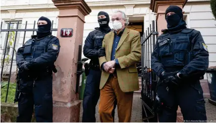  ?? ?? Le plus célèbre des suspects arrêtés est un descendant de la maison de Thuringe, Heinrich XIII Prince Reuß
Image : Boris Roessler/dpa/picture alliance