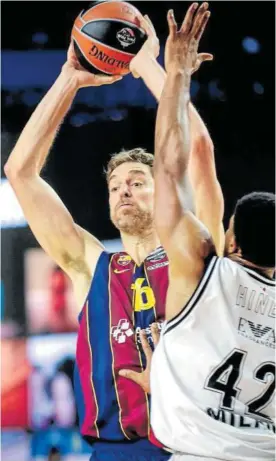  ?? Foto: Efe ?? Pau Gasol, en el partido de ayer.