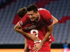  ??  ?? Robert Lewandowsk­i of Bayern Munich celebrates (Getty)