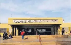  ?? FOTOGRAF’IA CON FINES ILUSTRATIV­OS ?? A la chiquita la llevaron el miércoles a este hospital donde se descubrió que tenía 32 semanas de embarazo.