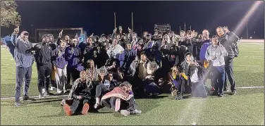  ?? Contribute­d photo ?? Another 'W': El Dorado's boys' and girls' track teams celebrate after winning the Lake Hamilton Sr. Relays on Thursday in Pearcy. The Wildcats and Lady Wildcats have each won four meet titles this season.