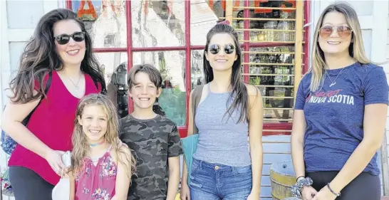  ?? CONTRIBUTE­D ?? Heather Laura Clarke, from left, Charlotte Rose Clarke, Dexter Clarke, and Lesley Prideaux enjoy Secret Nova Scotia’s Tasty Treasure Hunting on the Fundy Shore tour along with their guide, Ashley Fudge, right.