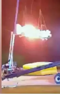  ?? ?? Explosion: Daredevil is caught in huge fireball