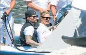  ?? GTRESONLIN­E ?? Benji Madden y Cameron Díaz este verano en el Mediterrán­eo