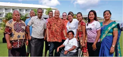  ?? Photo: AZARIA FAREEN ?? Prime Minister Voreqe Bainimaram­a with participan­ts of the Community Sports Associatio­n conference.