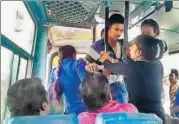  ??  ?? A screen grab shows two sisters beating up three men on a moving bus after they accused the youth of harassing them. The men were, however, absolved of charges by a local court for want of evidence.