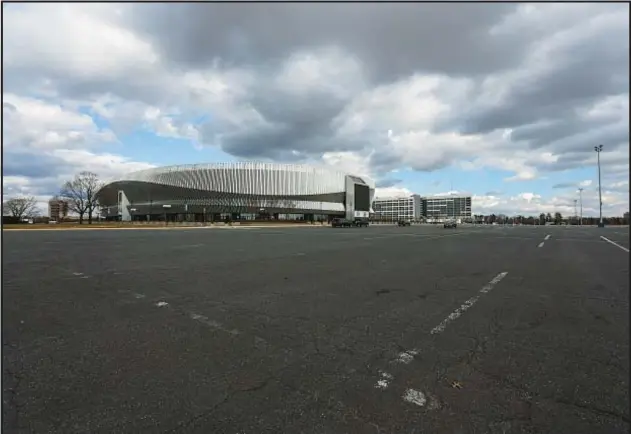  ?? GETTY ?? Las Vegas Sands is looking to Long Island’s Nassau Veterans Memorial Coliseum as the potential site for a new casino.