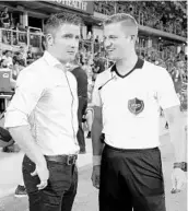  ?? KIM KLEMENT/USA TODAY SPORTS ?? Orlando City coach James O’Connor, left, said his team is entering an “important period,” starting tonight in L.A.