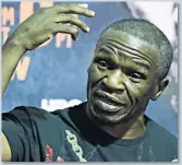  ??  ?? PROMISING A WHOOPING Floyd Mayweather Sr