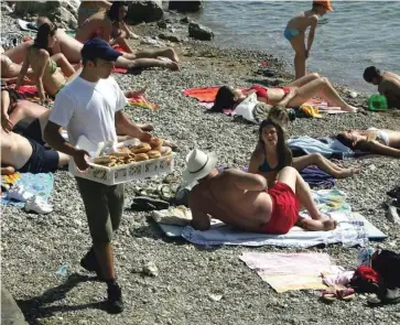  ?? Foto Željko Sop/Cropix ?? Veliko turistični­h delavcev se noče cepiti.