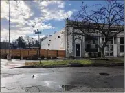  ?? CORNELIUS FROLIK PHOTOS / STAFF ?? Belle of Dayton in the Oregon District is adding a new roof to its patio.