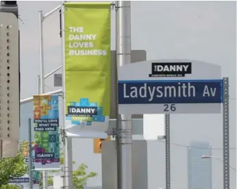  ?? STEVE RUSSELL/TORONTO STAR ?? The Danforth-Mosaic Business Improvemen­t Area and the city are naming the neighbourh­ood near Danforth and Coxwell Aves. “The Danny.” The same area was recently referred to by the Star as “Danforth East.”