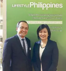  ??  ?? Wilbert Novero, general manager of We-Link, and Althea Karen Antonio, commercial counselor of the Philippine Embassy in Berlin