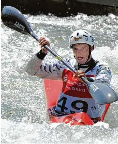  ?? Foto: Fred Schöllhorn ?? Seinen siebten Titel als Gesamt Weltcup Sieger peilt Wildwasser Kanute Normen Weber vor heimischer Kulisse in Augsburg und Landsberg an.