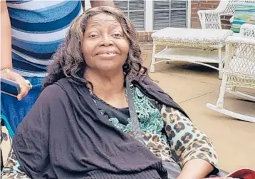  ?? TAMIKA DALTON ?? When COVID-19 kept visitors from going inside the Blumenthal Nursing and Rehabilita­tion Center in Greensboro, North Carolina, Tamika Dalton would often visit her mother, Theresa Dalton, at her window a couple times a day.