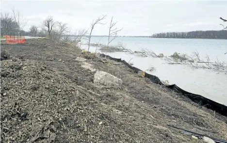  ?? JULIE JOCSAK/POSTMEDIA NETWORK ?? The Niagara Parks Commission is building two fish habitats in the Niagara River, one at Ussher's Creek and one at Baker Creek (shown) in Chippawa.