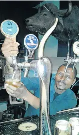  ??  ?? HE HAS A DREAM: Thabani ‘Rodger’ Motshwa loves being a barman and getting to know people