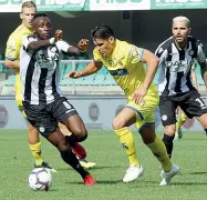  ??  ?? Triveneto Il «derby» tra Chievo e Udinese questa volta vale per la salvezza: tanto i friulani quanto i clivensi sono alle prese con gli spettri della serie B