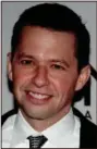  ??  ?? Jon Cryer