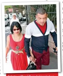  ??  ?? Celeste enMornéenM­orné Nurse het jare lank op 28 April Zephany se verjaardag gevier sonder dat hulle geweet het waar sy is.