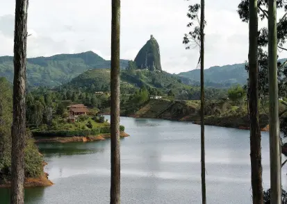  ?? FOTO DONALDO ZULUAGA ?? El proyecto de crear esta provincia especial se debe empezar a consolidar a partir de la semana próxima. En la imagen, un aspecto del embalse El Peñol-Guatapé.