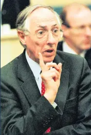  ??  ?? LEADING THE WAY
First Minister Donald Dewar in 1999