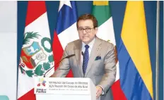  ??  ?? El secretario de Economía, Ildefonso Guajardo, dijo que los ministros de México, Canadá y EU pueden reencontra­rse a partir del próximo mes.