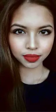  ??  ?? MAINE Mendoza aka Yaya Dub