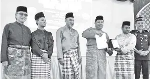 Hamzah Tokoh Maal Hijrah - PressReader
