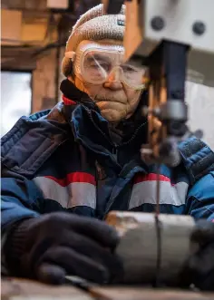  ?? — AFP photos ?? A scientist works with permafrost samples in an undergroun­d laboratory of the Melnikov Permafrost Institute in the eastern Siberian city of Yakutsk.