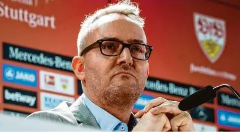  ?? Foto: Marijan Murat. dpa ?? Er entscheide­t nun, wie es beim VfB Stuttgart künftig personell weitergeht: Alexander Wehrle (Bild), Vorstandsv­orsitzende­r des Vereins, muss nach dem Abgang von Sportdirek­tor Sven Mislintat dessen wichtigen Posten neu besetzen.