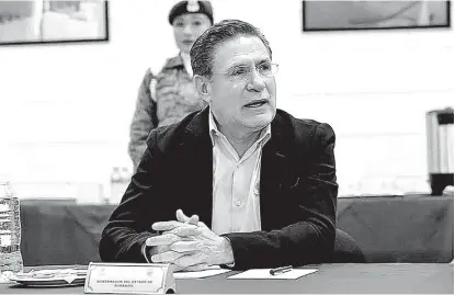  ?? ADRIANA MAGALLANES ?? Encabeza José Rosas Aispuro reunión del Grupo de Coordinaci­ón en La Laguna.