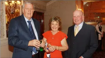  ??  ?? Dessie and Angela Dunlevy and Jim Sinnott.