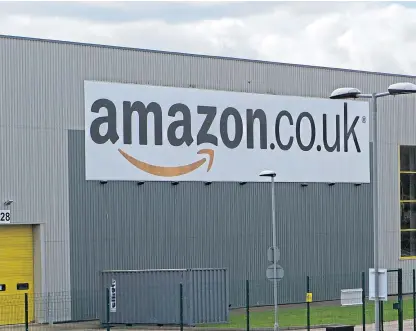  ?? Picture: Steve Brown. ?? An Amazon warehouse worker alerted bosses to a potential threat at the Dunfermlin­e fulfilment centre yesterday afternoon.