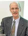  ?? ARCHIVFOTO: KÖHLEN ?? Dr. Rudolf Lange, Leiter des Kreis-Gesundheit­samtes.