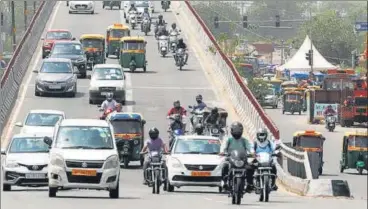  ?? REUTERS ?? Traffic moves on a flyover on Tuesday after authoritie­s eased lockdown restrictio­ns in New Delhi.