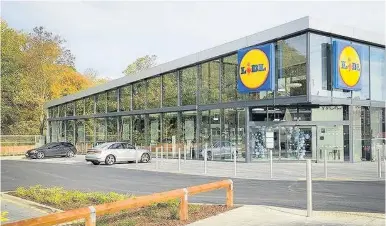 ??  ?? Plans for new Lidl supermarke­t in Llangefni